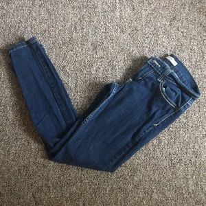 WOMENS LEVIS 🌞